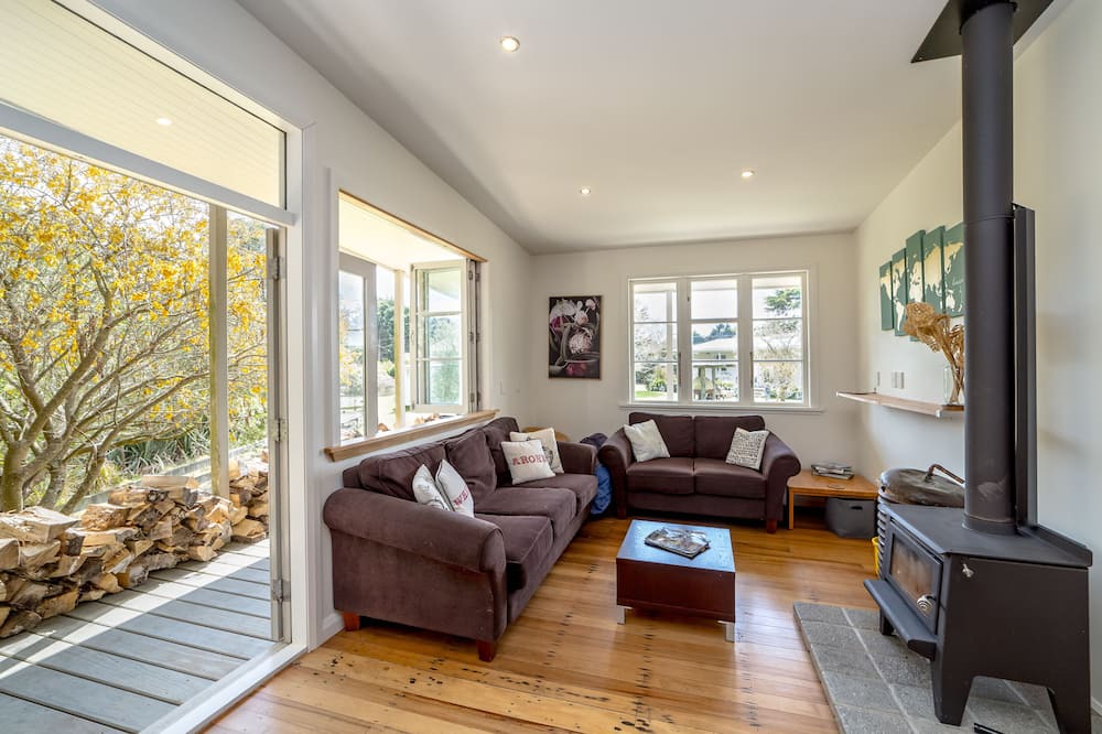 Photo of Livingroom in Solway