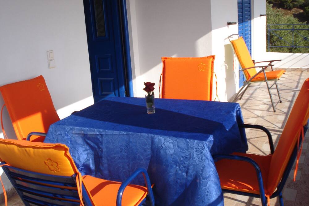 Photo of Patio Balcony in Kompi