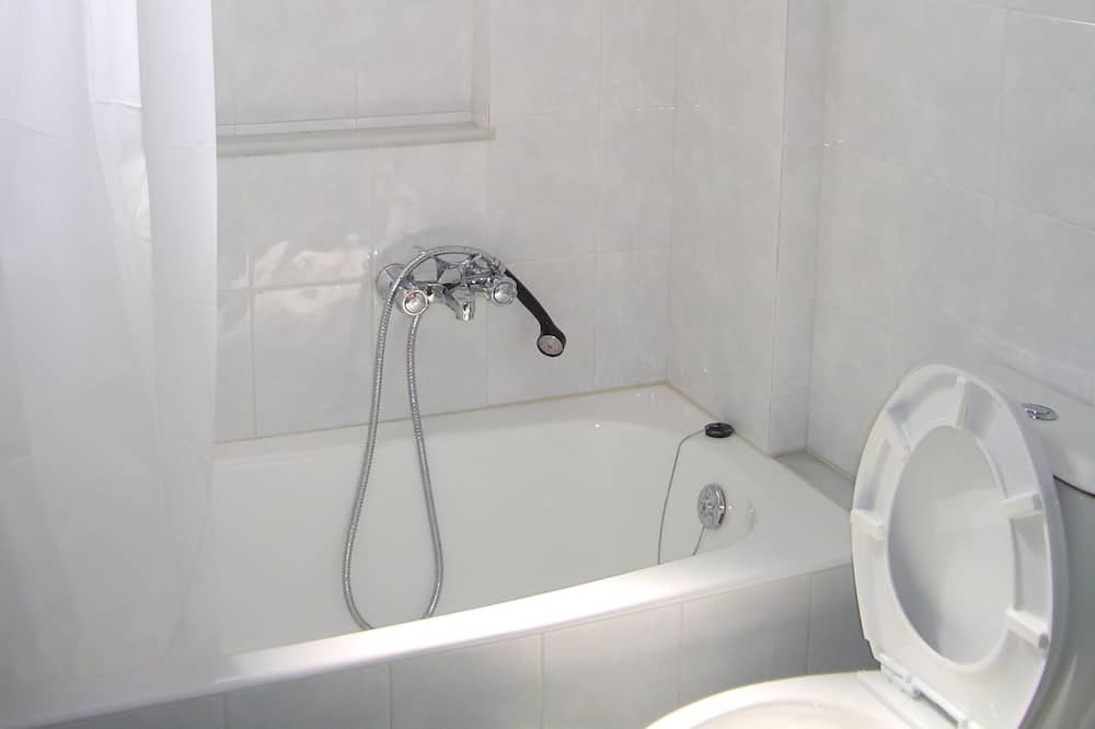 Photo of Bathroom in Kompi