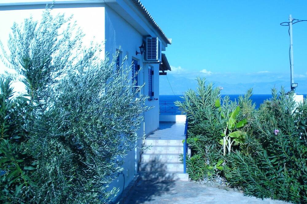 Photo of Outdoor in Kompi