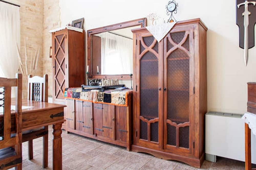 Photo of Kitchen in Nikos Kazantzakis