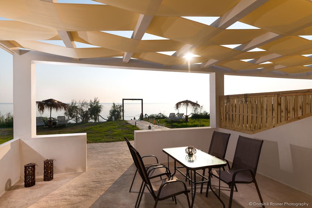 Photo of Patio Balcony in Alonia