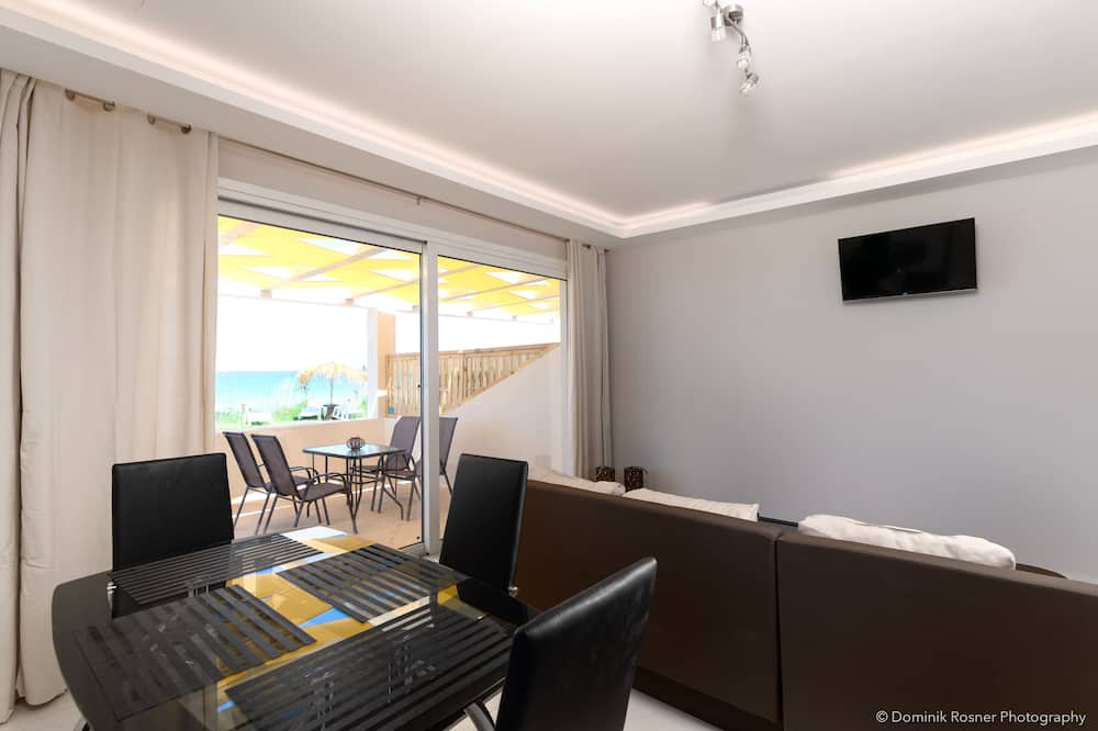 Photo of Livingroom in Alonia