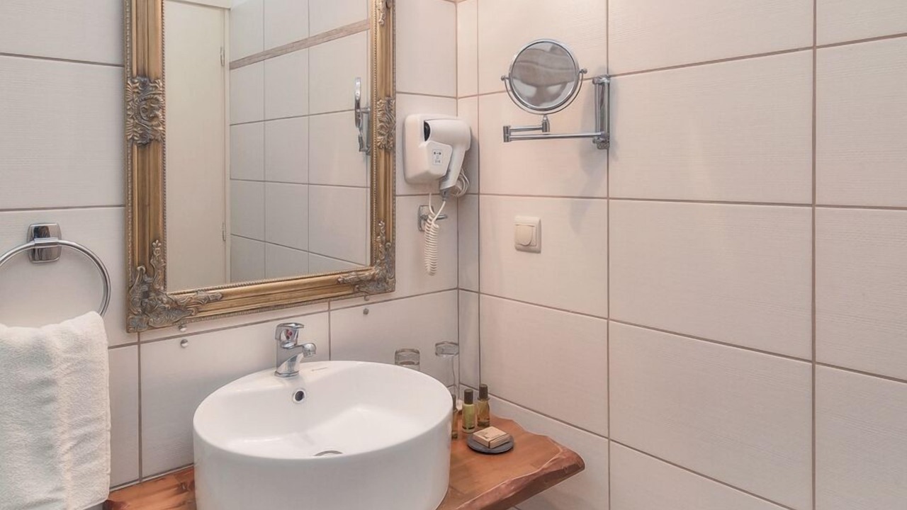 Photo of Bathroom in Ano Pedina