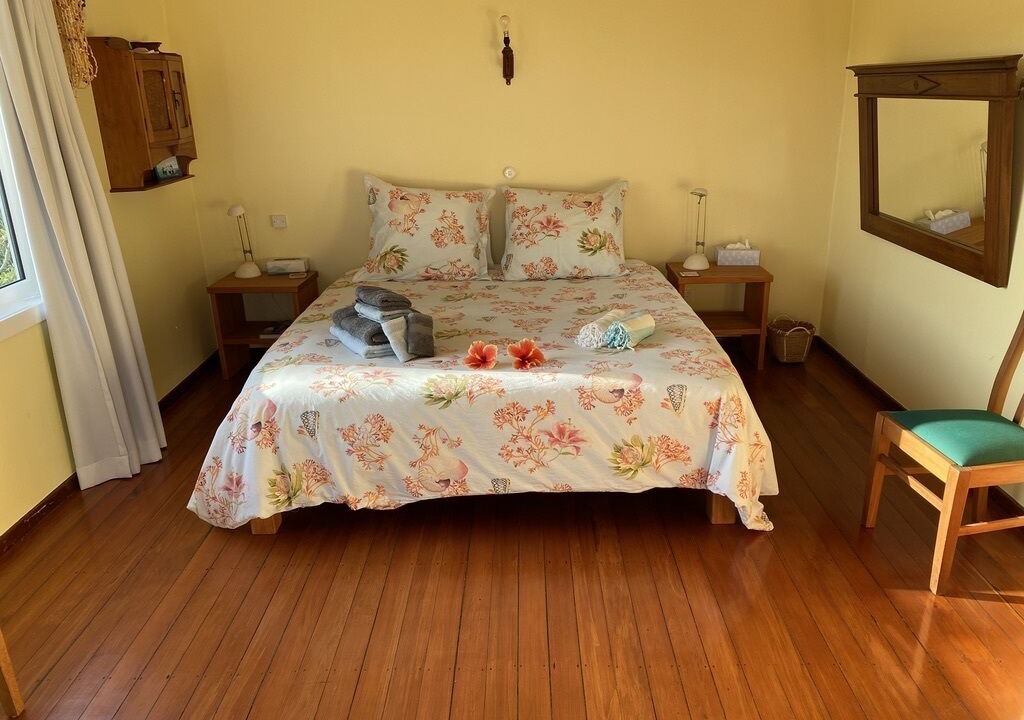 Photo of Others in Te Tii