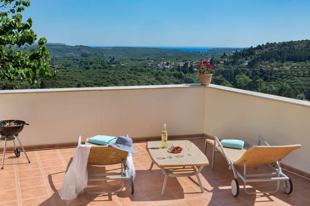Photo of Patio Balcony in Maheri