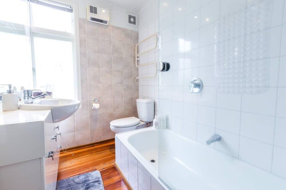 Photo of Bathroom in Remuera