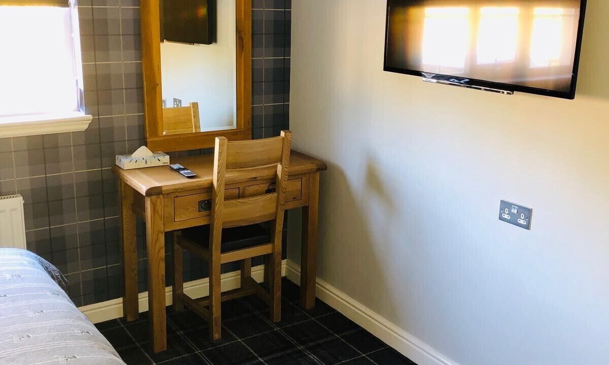 Photo of Bedroom in Pathhead