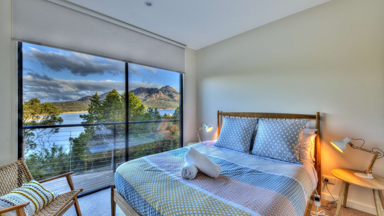 Photo of Bedroom in Coles Bay