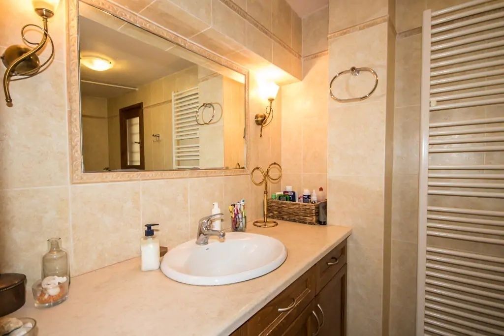 Photo of Bathroom in Koropi