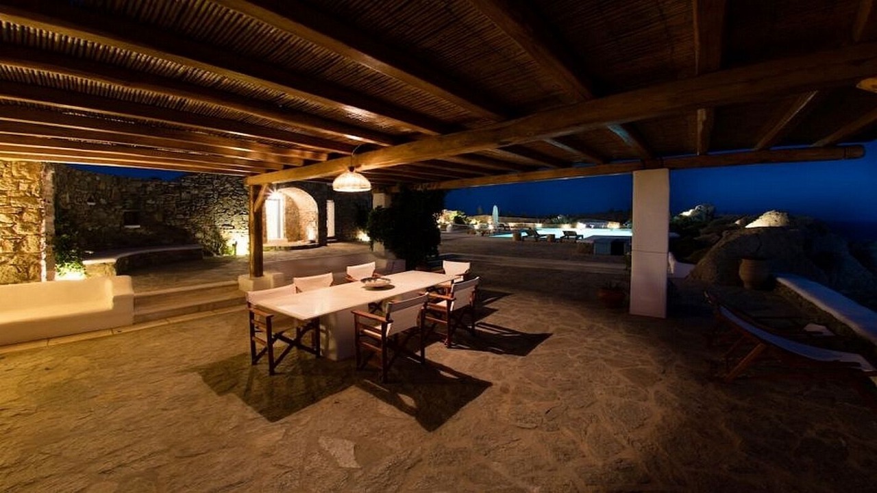 Photo of Outdoor in Plintri