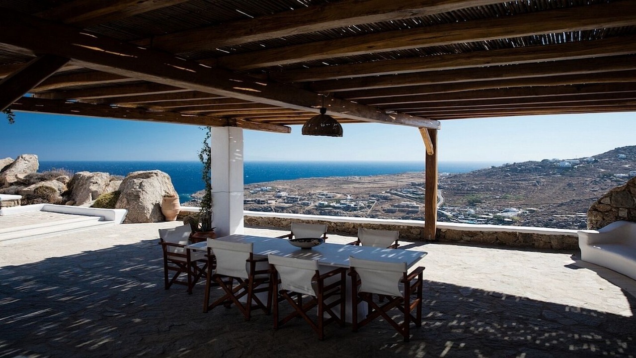 Photo of Outdoor in Plintri