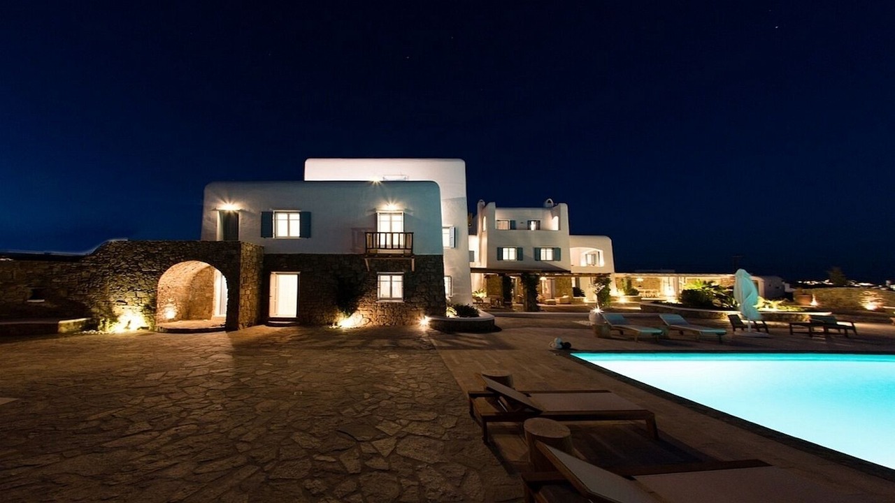 Photo of Outdoor in Plintri