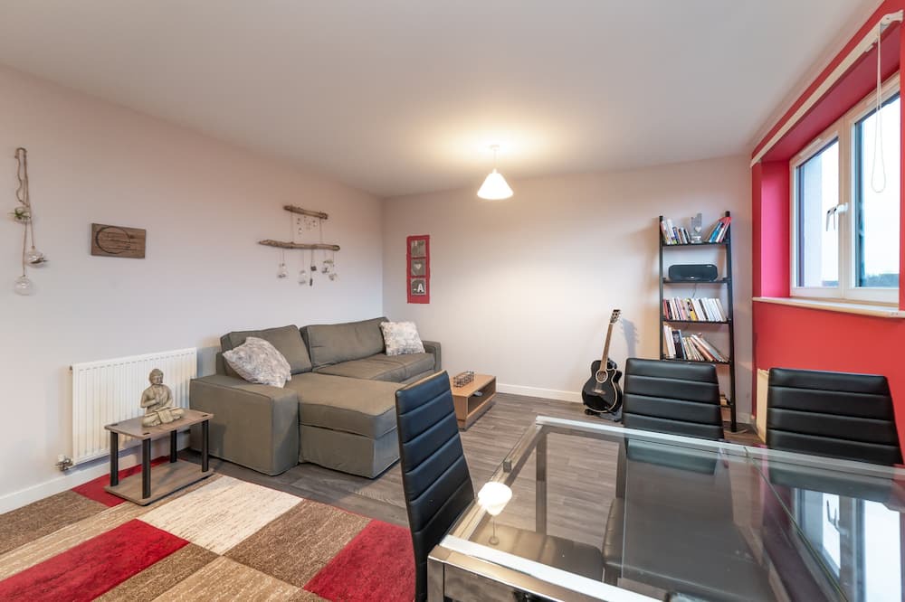 Photo of Livingroom in Restalrig