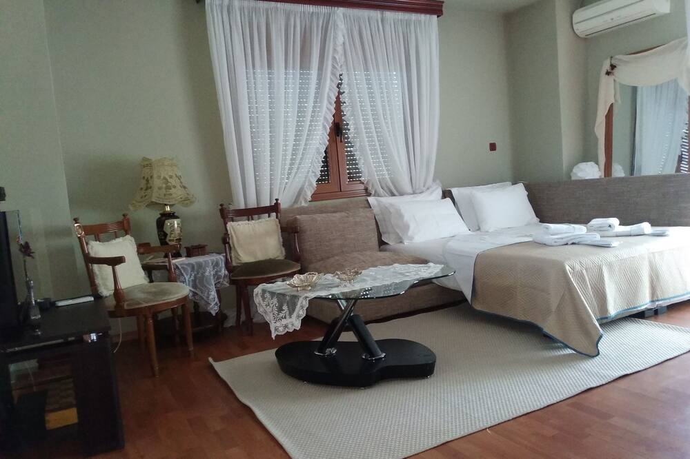 Photo of Bedroom in Prosotsani