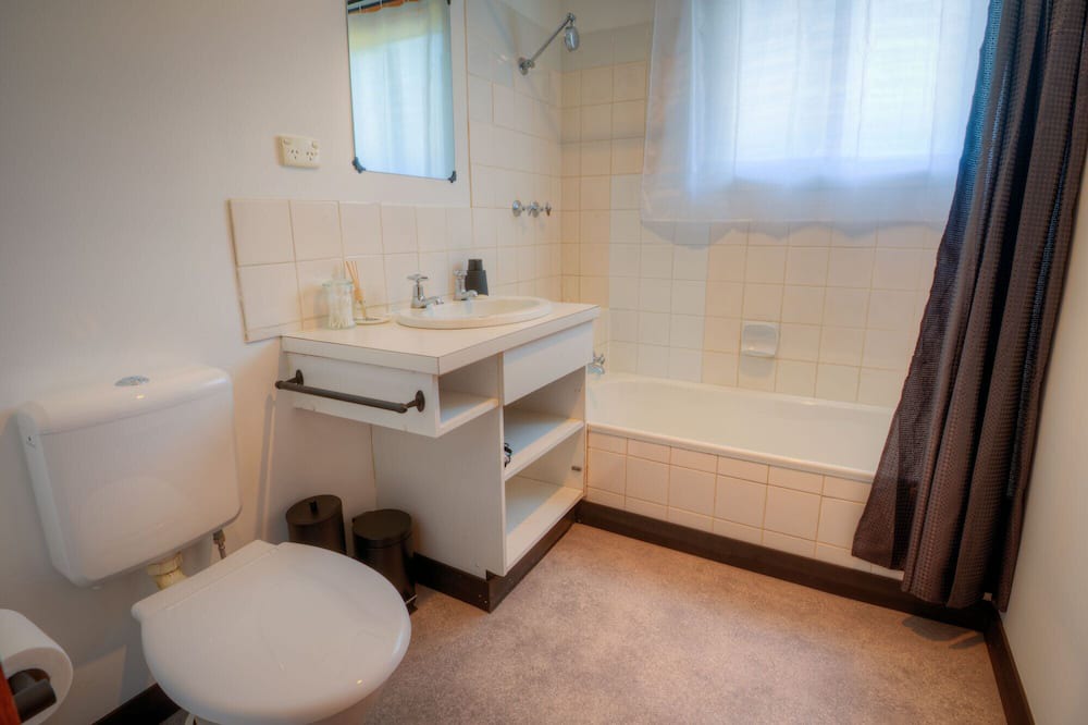 Photo of Bathroom in Waratah