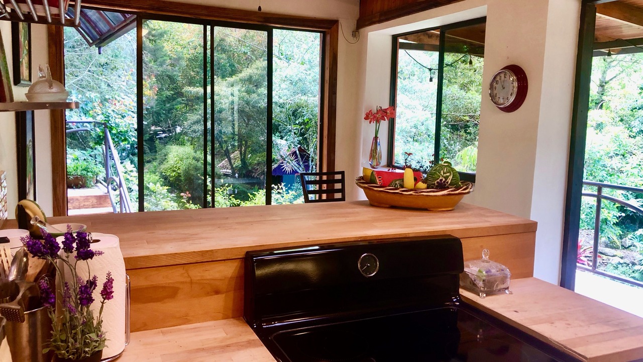 Photo of Kitchen in Pacuare Reserve