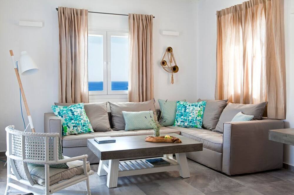 Photo of Livingroom in Houlakia