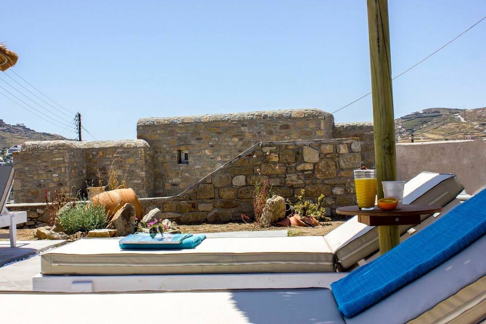 Photo of Patio Balcony in Houlakia