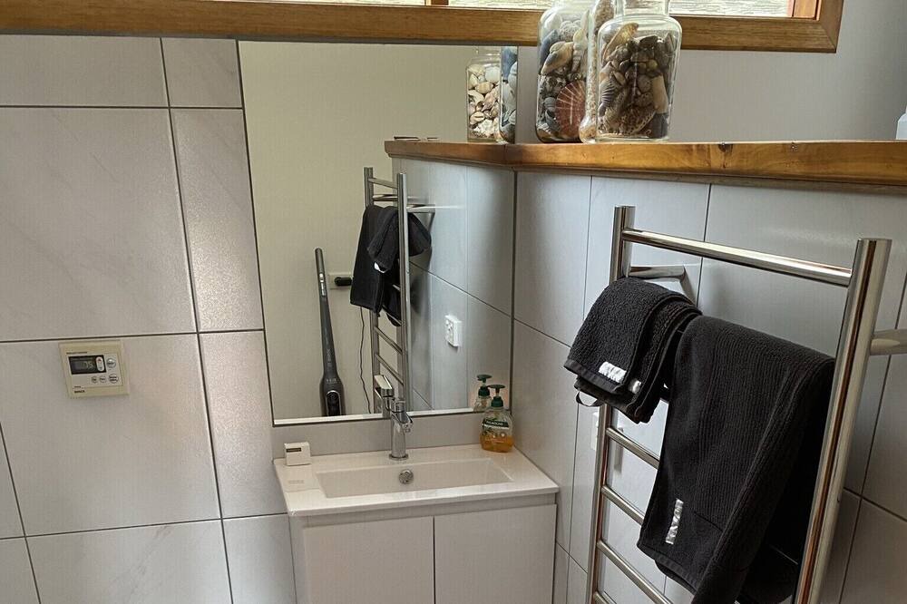 Photo of Kitchen in Spring Beach