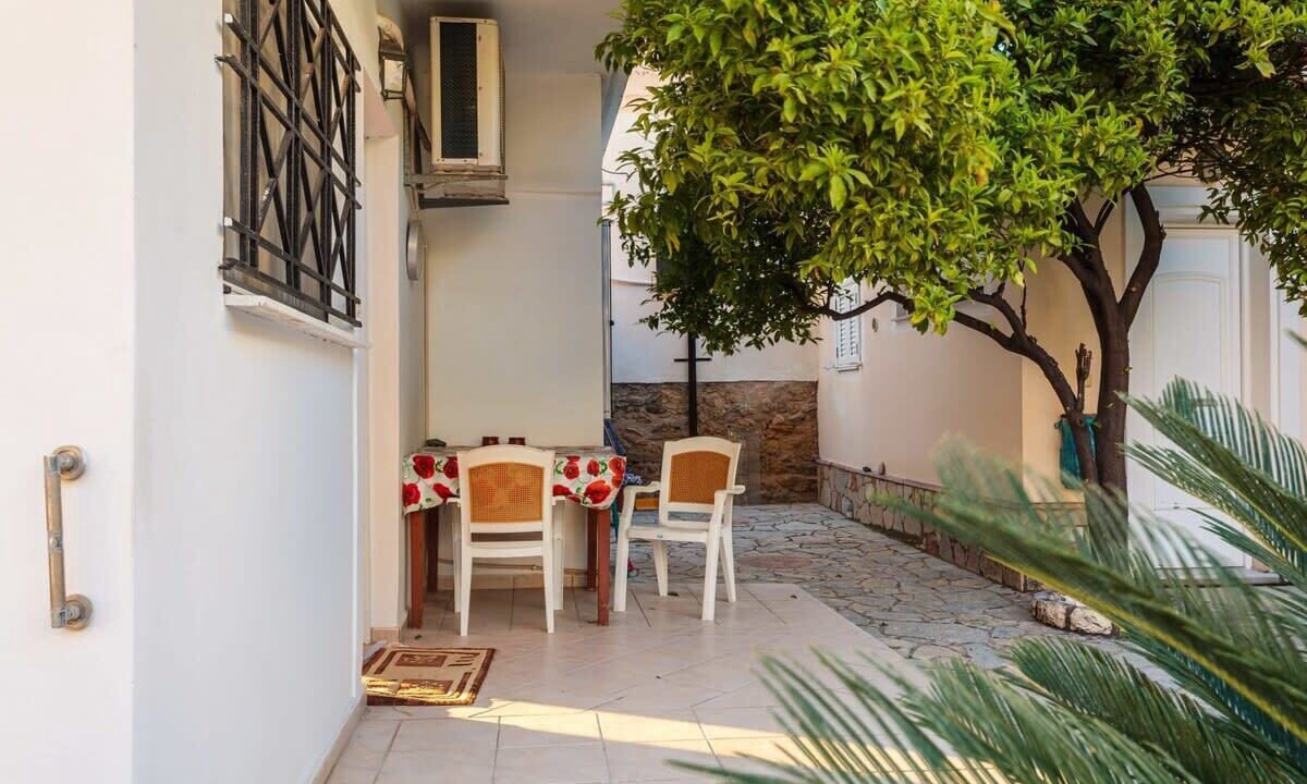Photo of Patio Balcony in Akrogialion