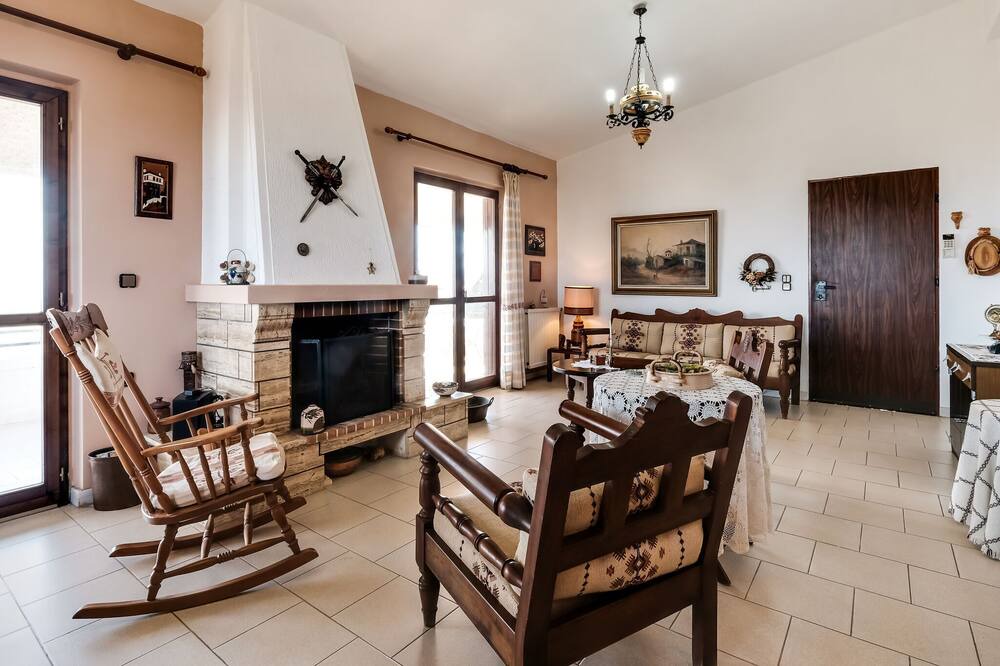 Photo of Livingroom in Tanagra