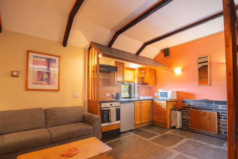 Photo of Livingroom in Pierowall