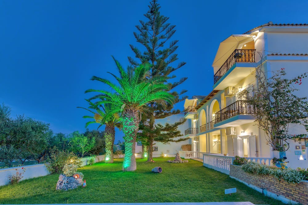 Photo of Outdoor in Amoudi