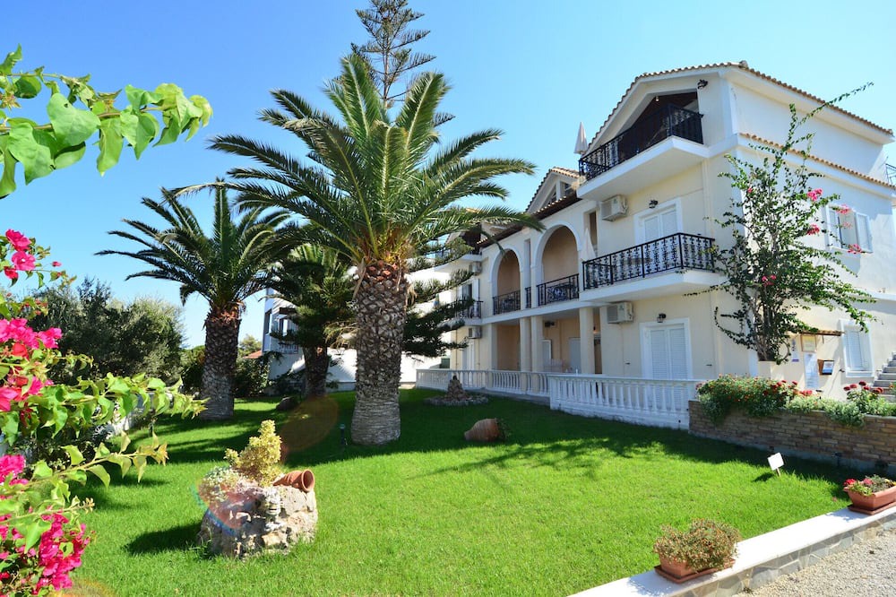 Photo of Outdoor in Amoudi