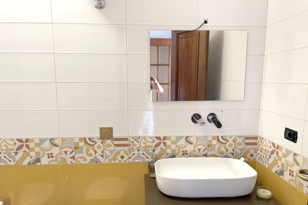 Photo of Bathroom in Brancaleone Marina