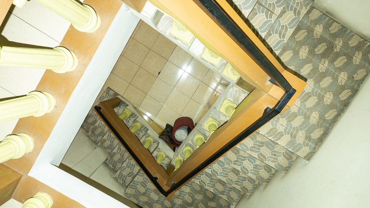 Photo of Others in Ende