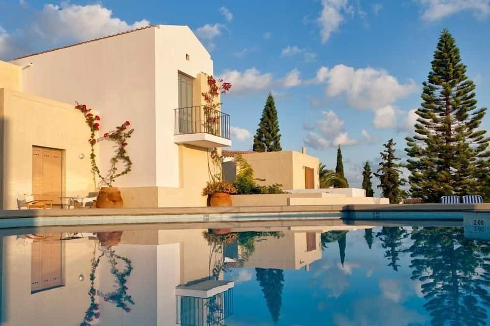 Photo of Outdoor in Koutouloufari