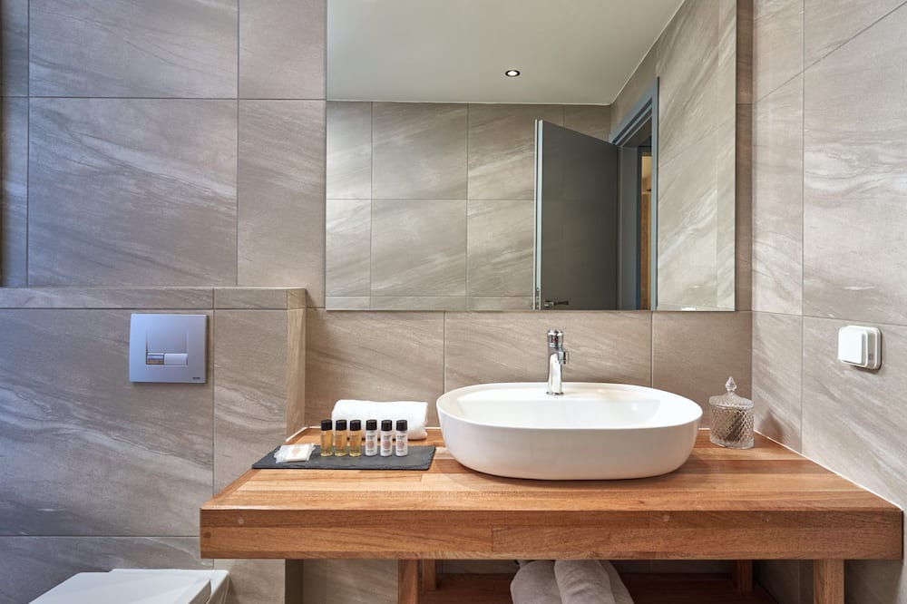 Photo of Bathroom in Magnesia Region