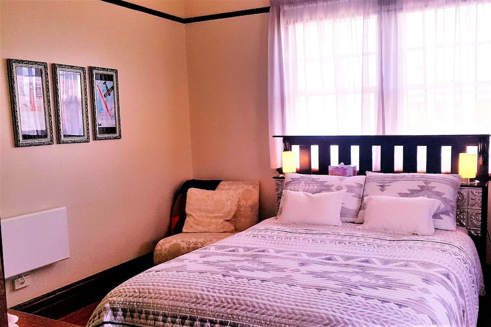 Photo of Bedroom in Smithton