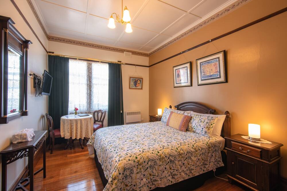 Photo of Bedroom in Smithton