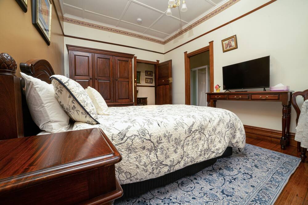 Photo of Bedroom in Smithton