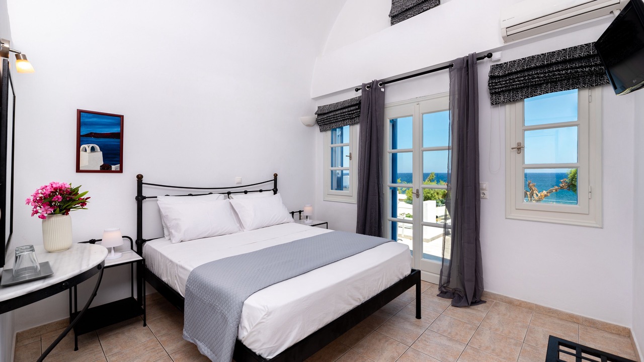 Photo of Bedroom in Kamari