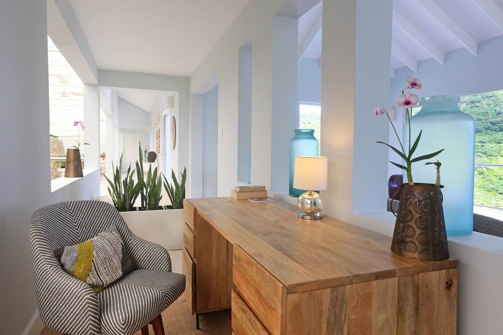 Photo of Others in Mount Hardy