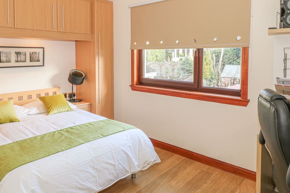 Photo of Bedroom in Wemyss Bay