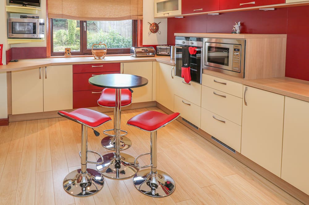 Photo of Kitchen in Wemyss Bay