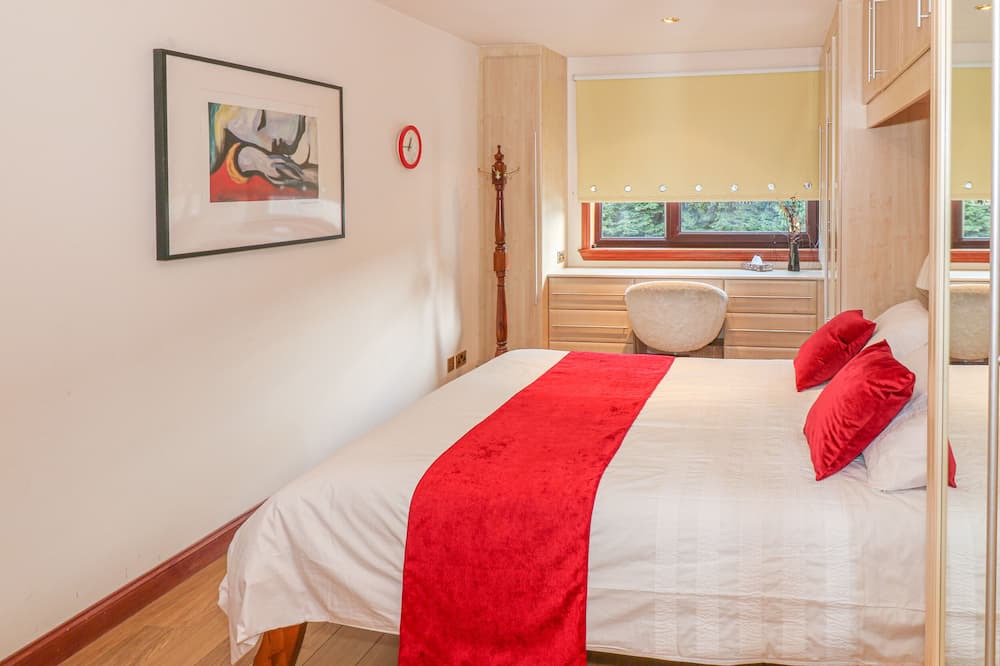 Photo of Bedroom in Wemyss Bay