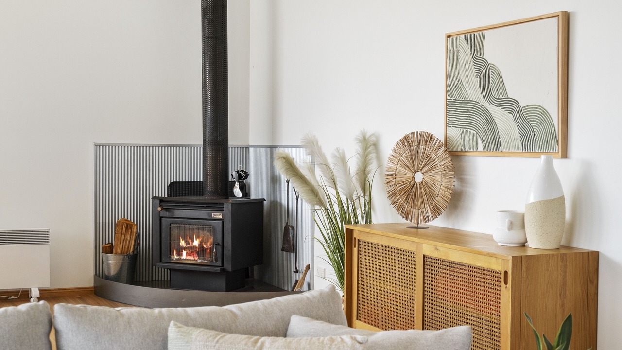 Photo of Livingroom in Alonnah