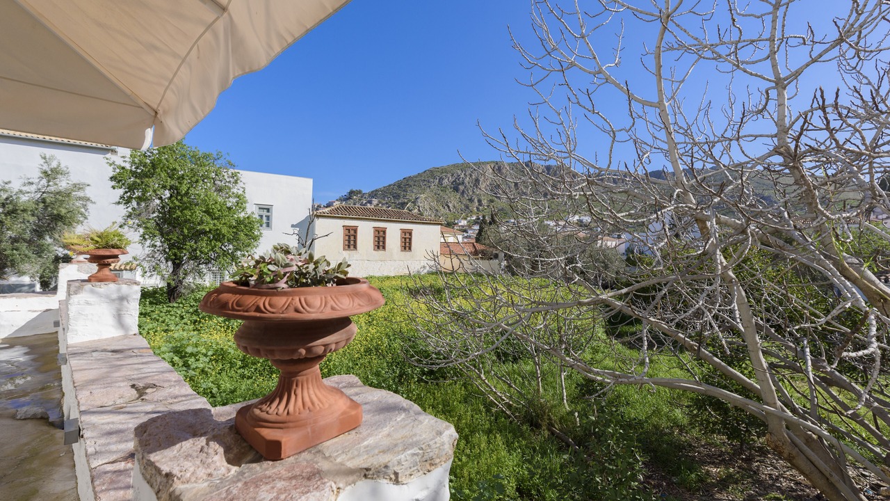 Photo of Outdoor in idhra