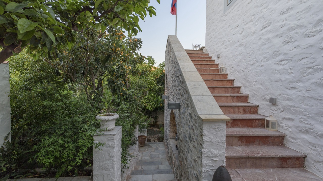 Photo of Outdoor in idhra