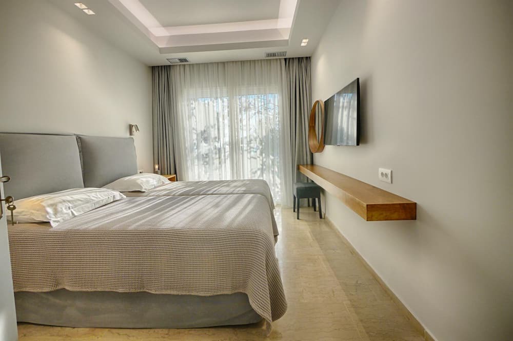 Photo of Bedroom in Agios Georgios Pagon