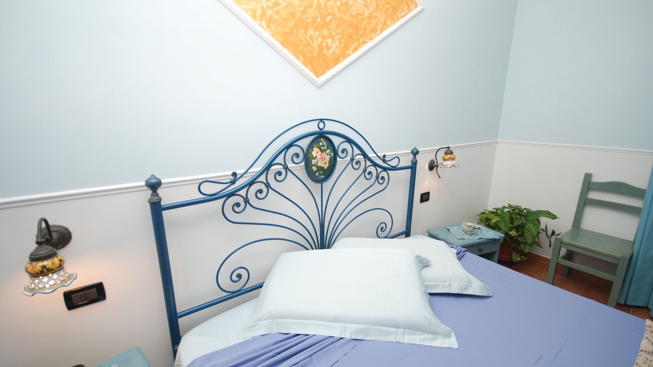 Photo of Bedroom in Castelluzzo