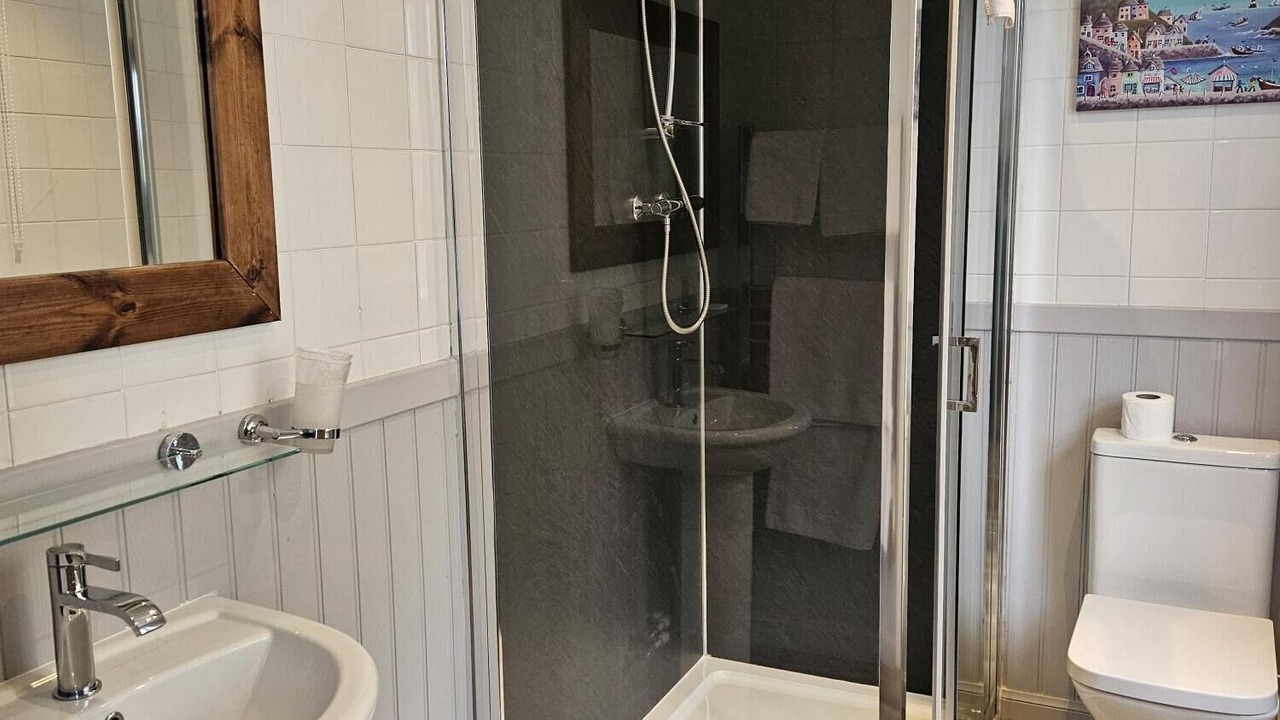 Photo of Bathroom in Tobermory
