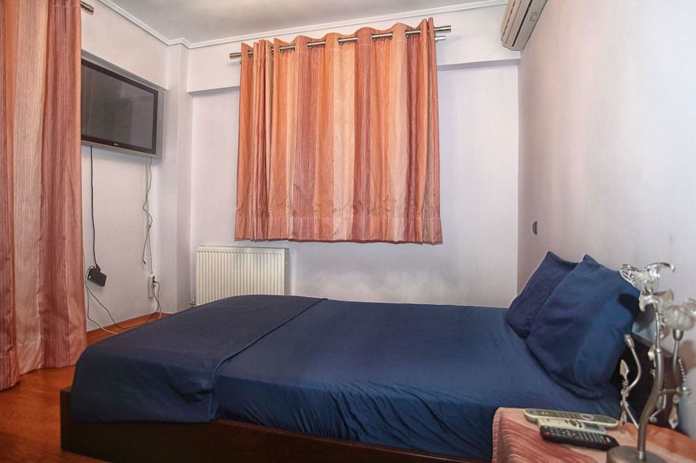 Photo of Bedroom in Elliniko-Argyroupoli