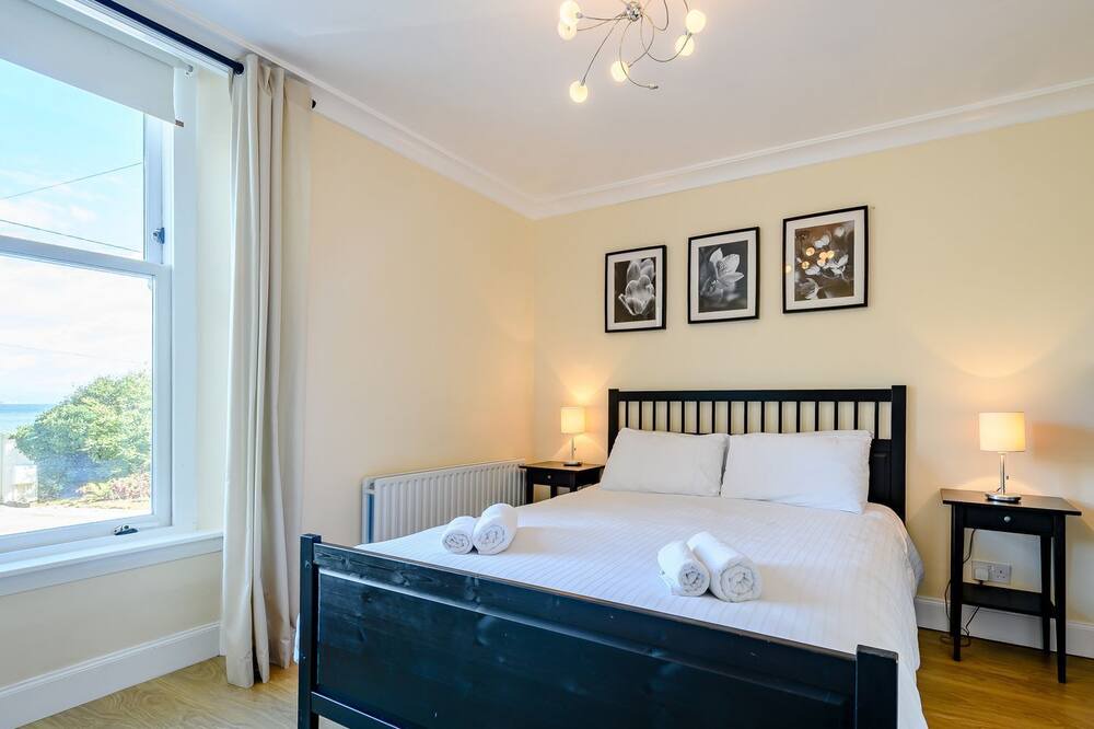 Photo of Bedroom in Rothesay