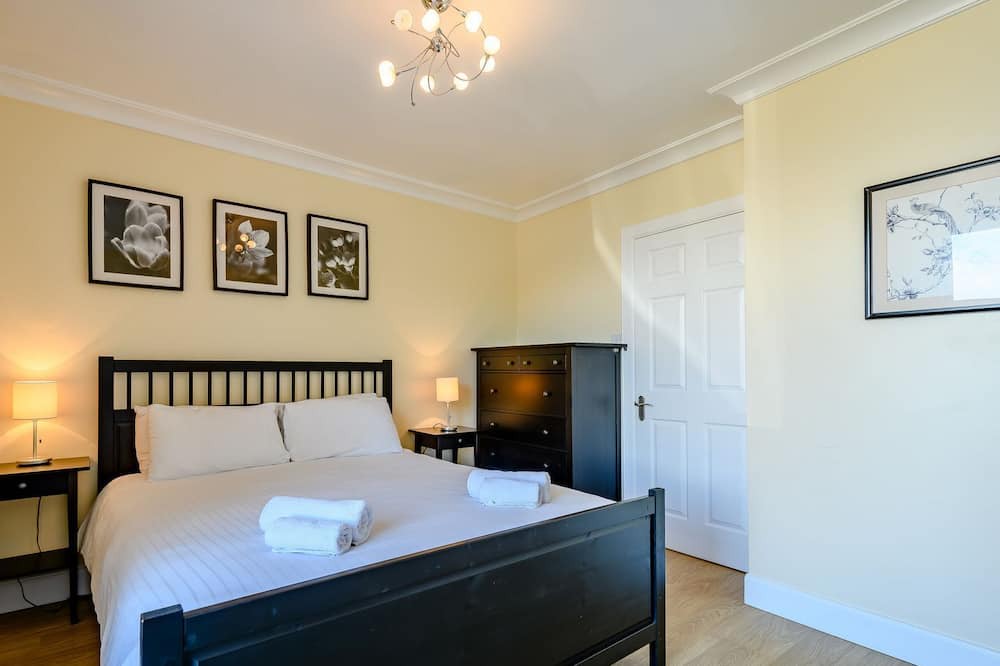 Photo of Bedroom in Rothesay